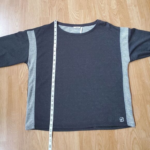 Josie Natori 3/4 Sleeve Crew Neck Active WearTop Sz Med - Picture 8 of 10